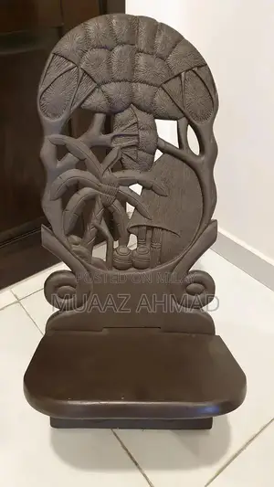 African chairs and table (Decorations) for sale .