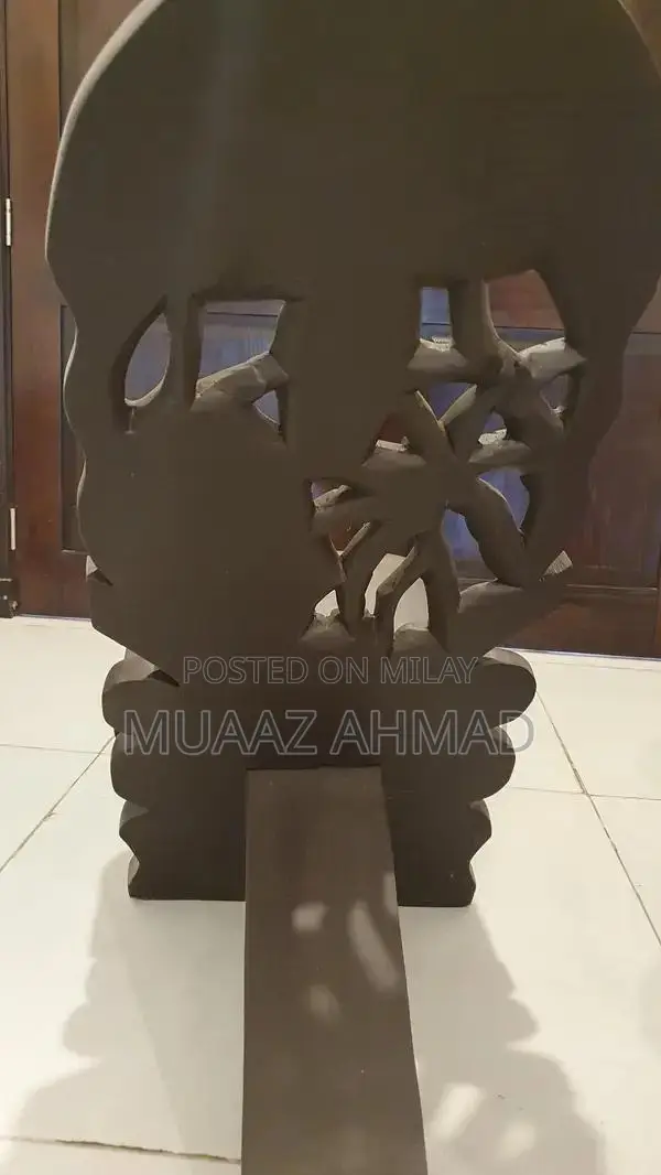 African chairs and table (Decorations) for sale .