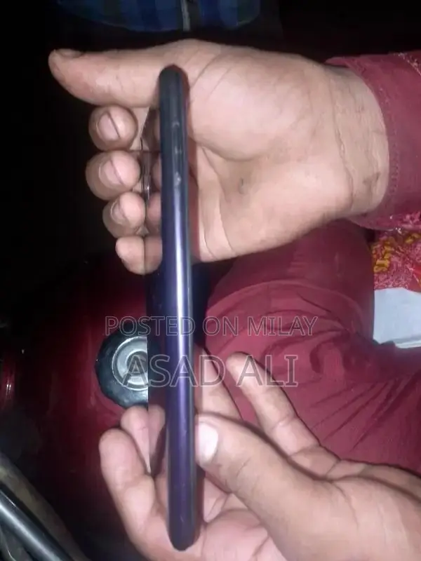 Infinix hot 8 4/64 only mobile