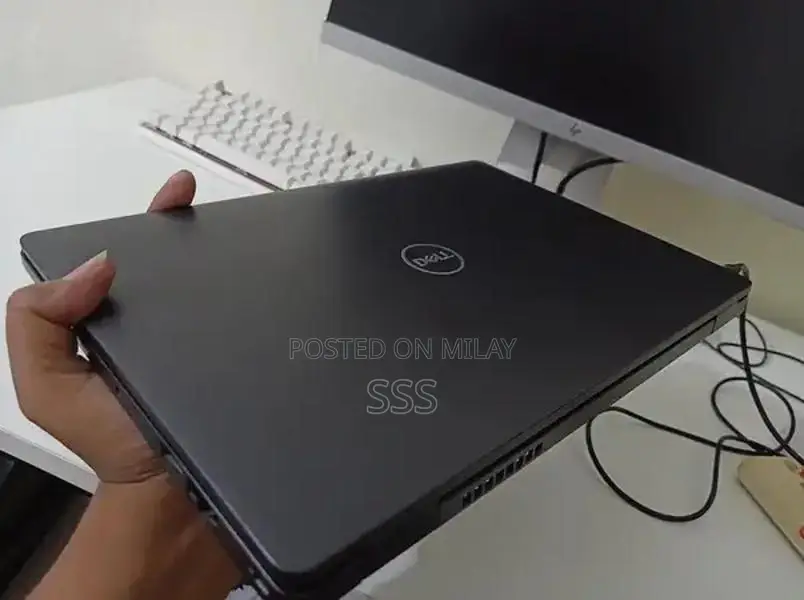 Dell Latitude 5300 Touch Laptop - i5 8th Gen, 16GB RAM, 256GB SSD