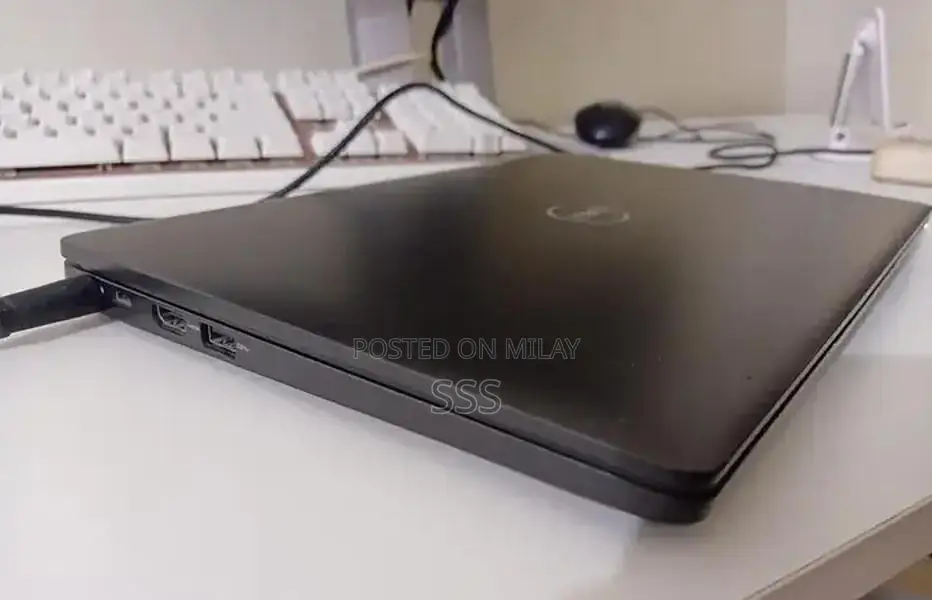 Dell Latitude 5300 Touch Laptop - i5 8th Gen, 16GB RAM, 256GB SSD