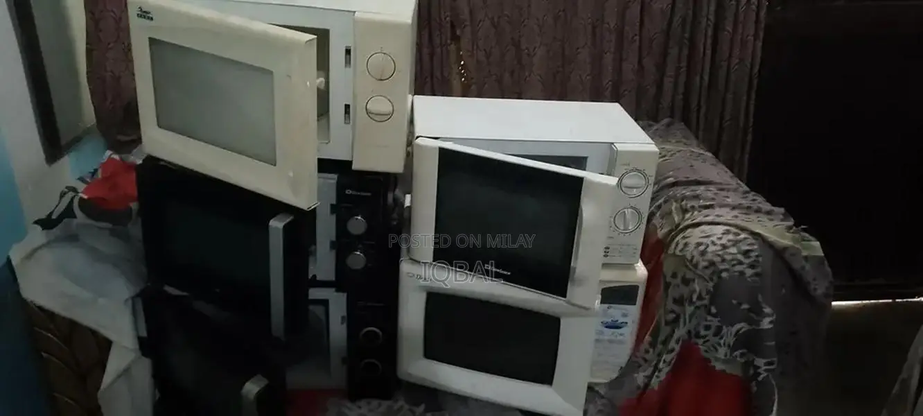 good condition microwave