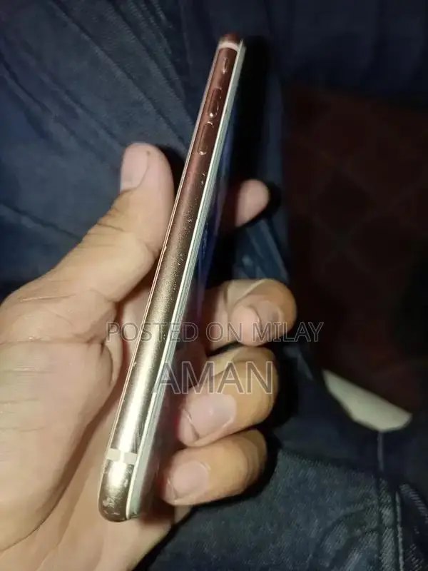 Apple iPhone 8 64GB Fully Functional Smartphone