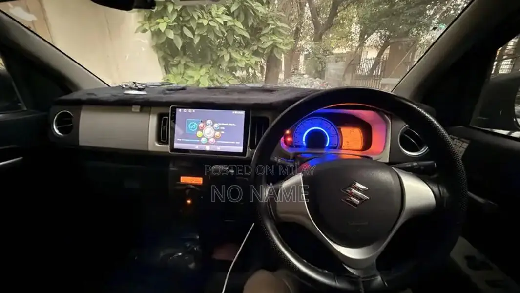 Suzuki Alto ENE Charge Full Option Smart Entry Hatchback