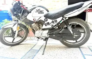 Photo - Yamaha YBR125G Modifed Lowest Mileage Bike lush condition