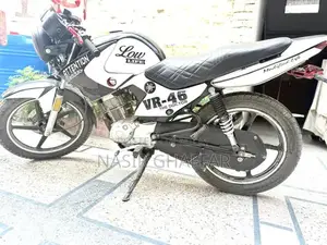 Yamaha YBR125G Modifed Lowest Mileage Bike lush condition