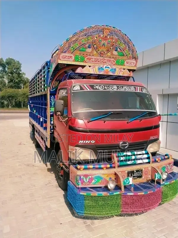 hino Datro