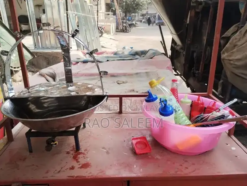 soup and samose pakode counter for sale