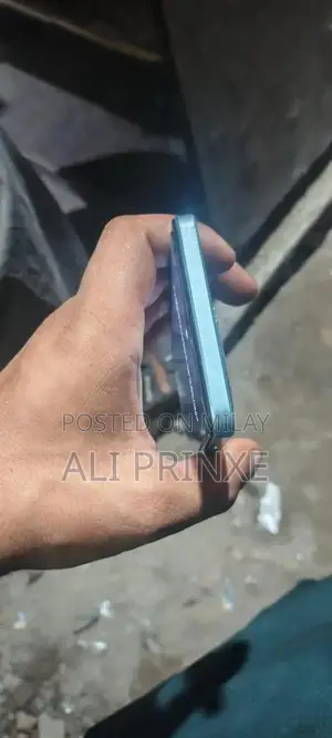 Smartphone Sale Device with Warranty