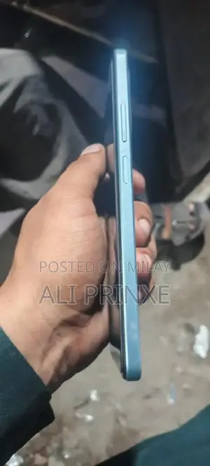 Smartphone Sale Device with Warranty