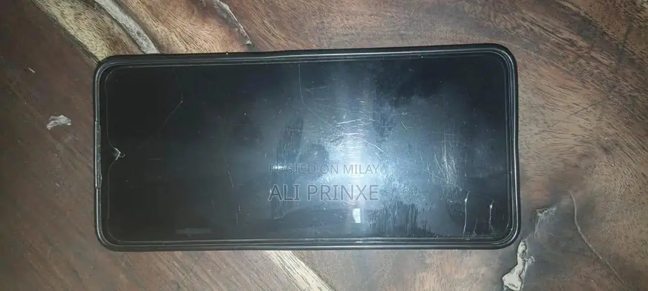 Smartphone Sale Device with Warranty