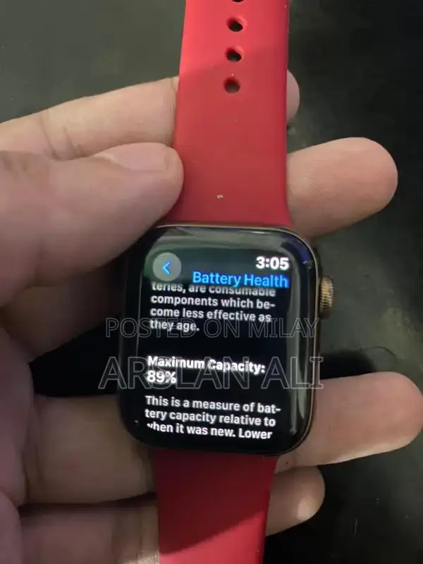 Apple Watch Series 4 40mm Rose Gold GPS + Cellular Smartwatch