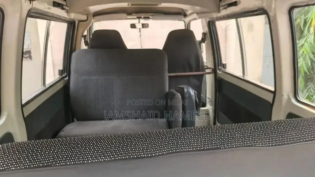 Suzuki Bolan Reliable Compact City Car with Clean Service History