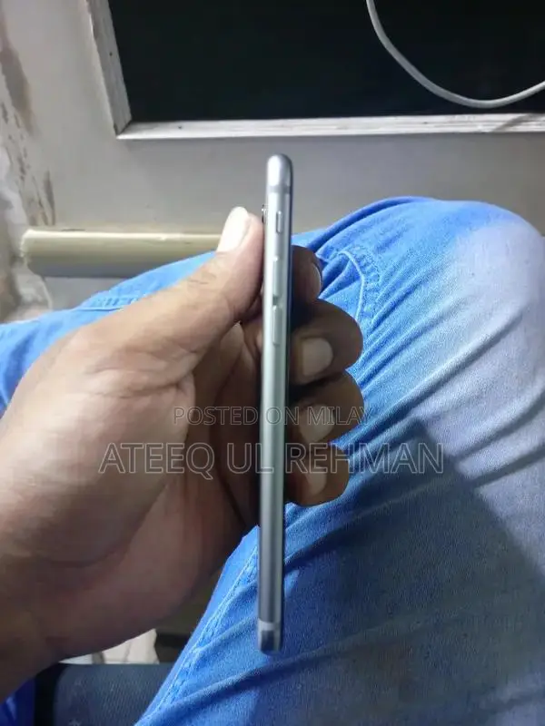 Smartphone 64GB Storage Excellent Condition Camera Phone