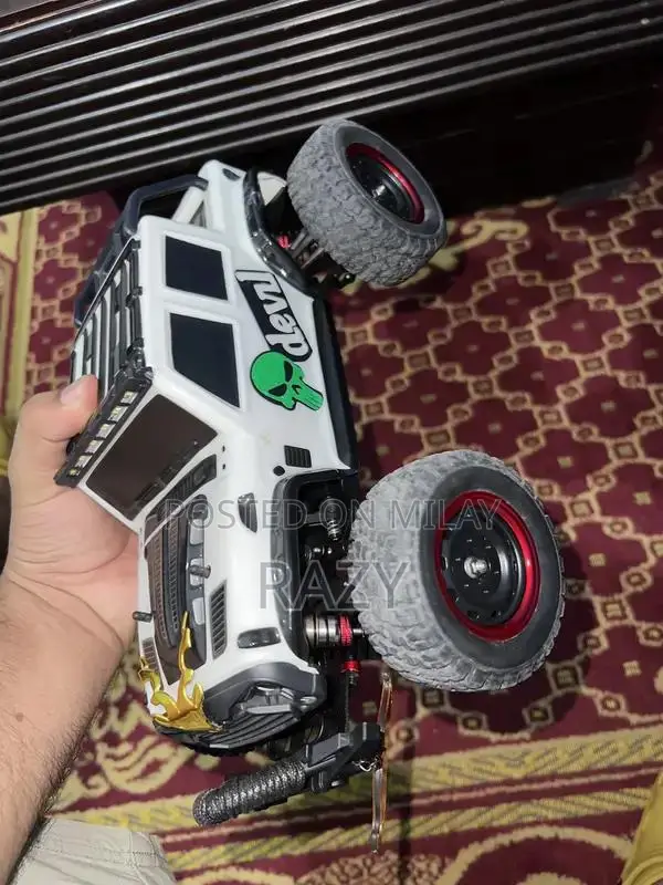 RC 4x4 Remote Control Jeep Scale Model 1:16