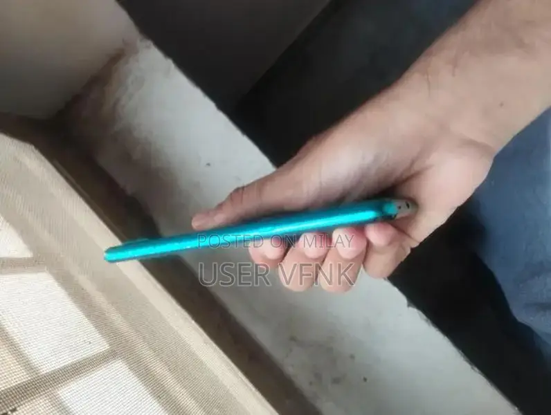 Aqous R3 Smartphone PTA Approved 6GB RAM 128GB Storage