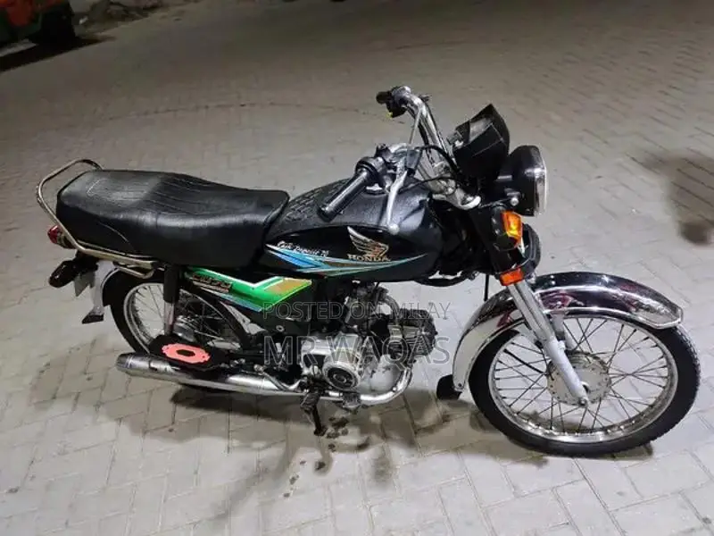Honda CD70 model 2013