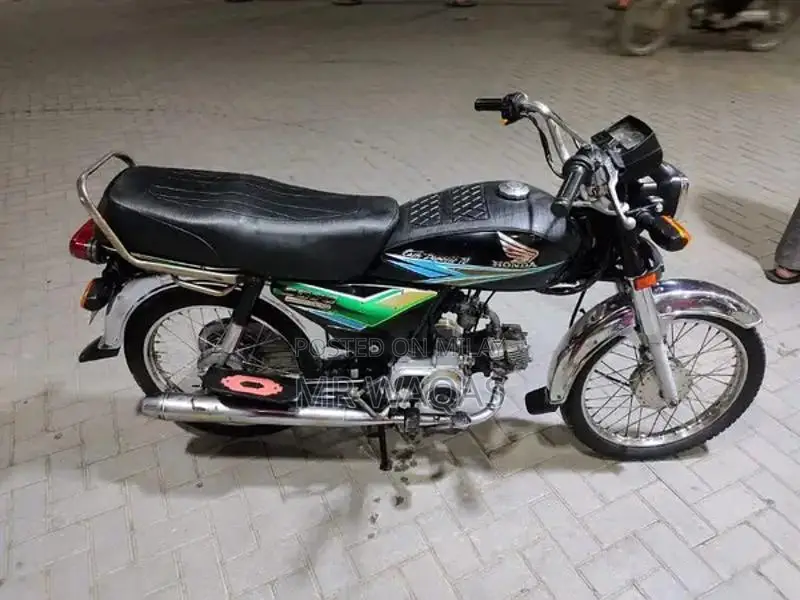 Honda CD70 model 2013
