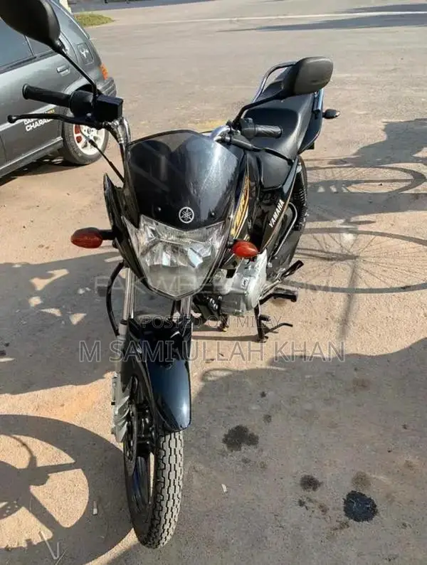 YBR 125 2024 Motorcycle - Near Mint Condition