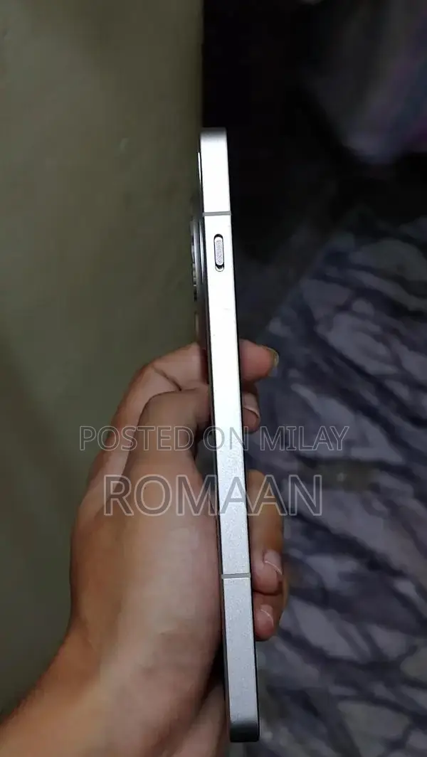 OnePlus Ace 5 12/256 with box exchange possible with iphone