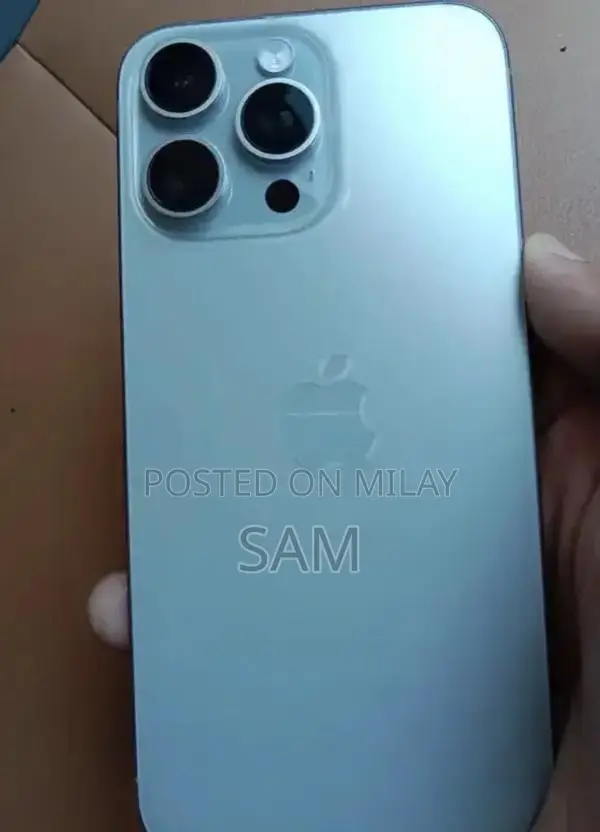 I phone 15 pro max Non pta