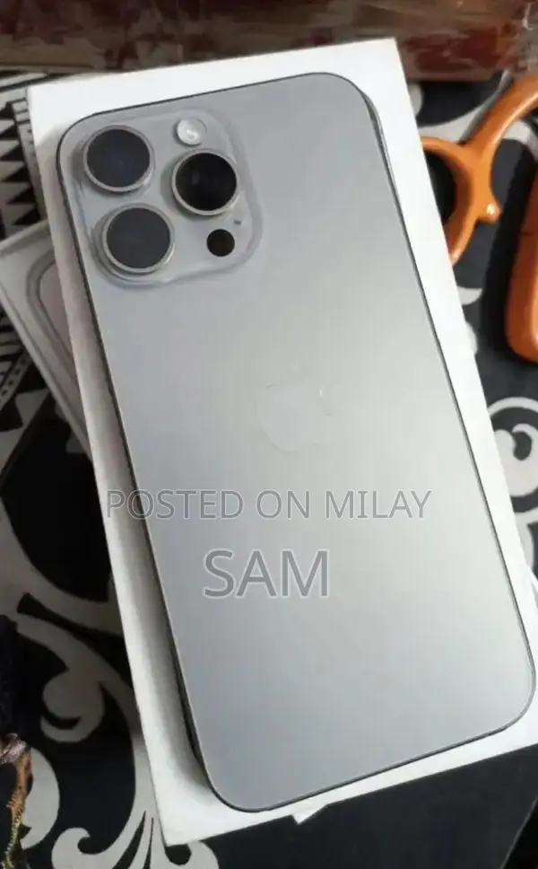 I phone 15 pro max Non pta