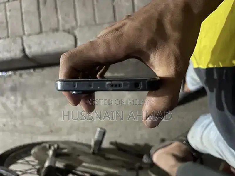 Redmi Note 13 Smartphone 8GB RAM 256GB Storage