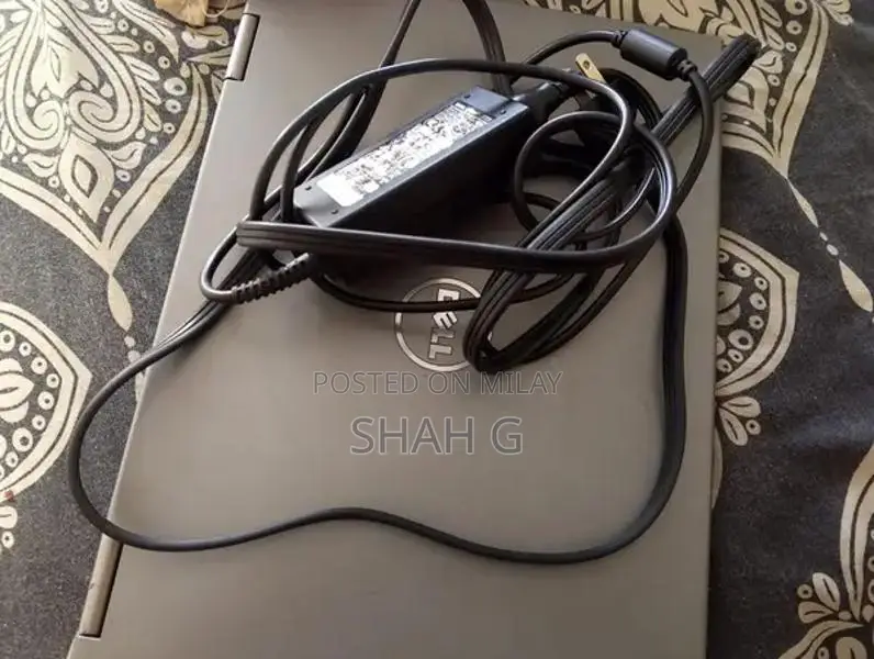 DELL 360-Degree Touchscreen Laptop 7th Generation