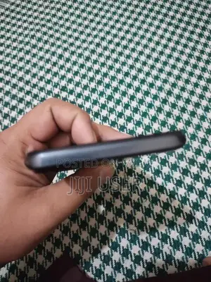 Infinix hot 20i 4 ram 64 gb