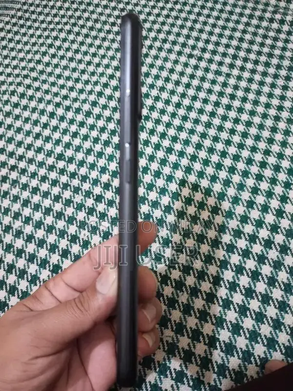 Infinix hot 20i 4 ram 64 gb