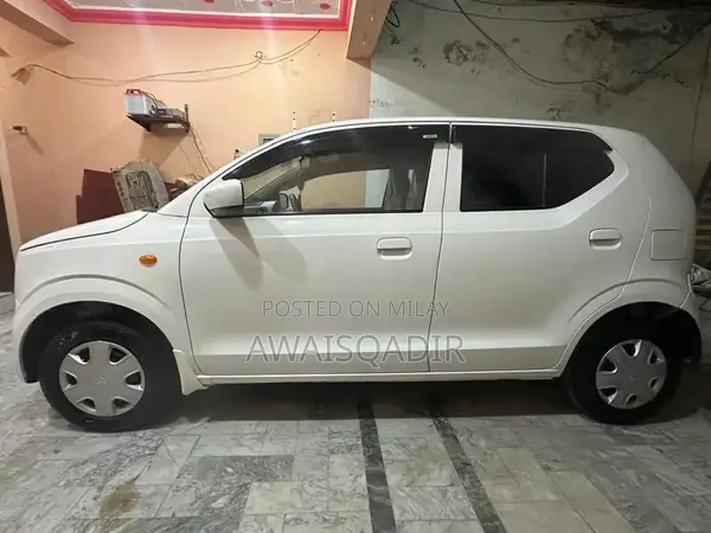 Suzuki Alto AGS 2024 White Low Mileage Sedan