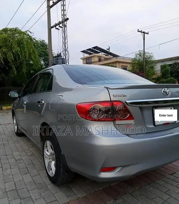 Toyota Corolla GLI 1.6 Automatic Sedan