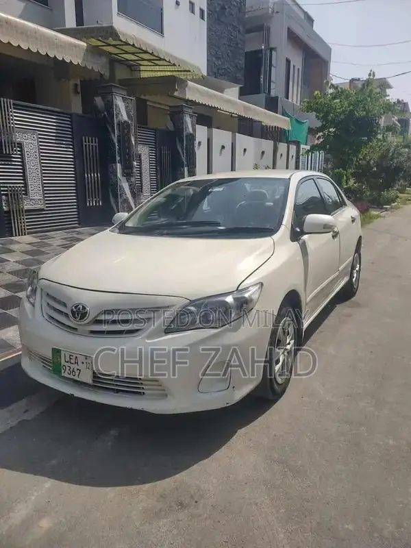 XLI Sedan in Excellent Condition with Full Original Documentation