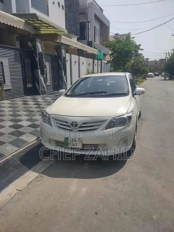 XLI Sedan in Excellent Condition with Full Original Documentation