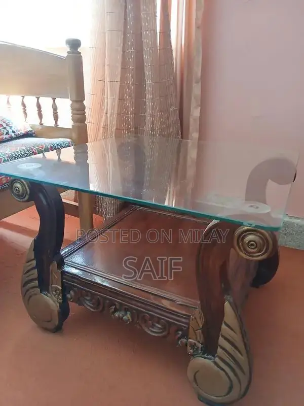 Chinioti 3-Piece Table Set - Nearly New Living Room Furniture