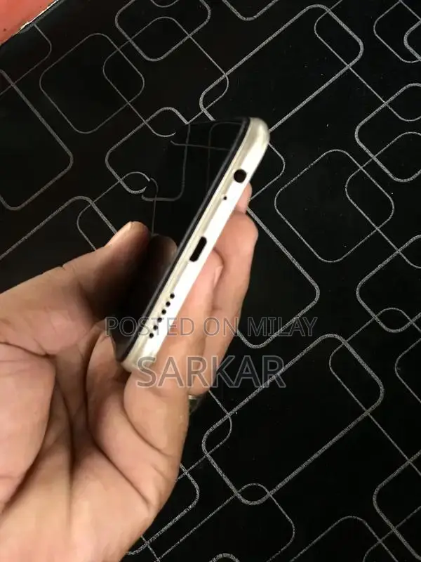 Mobile Communications Device Lightweight Portable