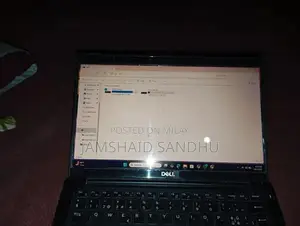 Photo - Dell latitude 7390 8/256ssd