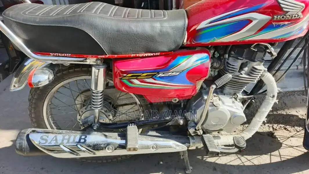 Honda 125cc Motorcycle Engine in Good Condition