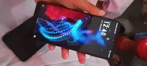 Sharp Aquos R5G