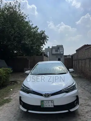 Altis1.6 18model whitecolur bumper to bumper geniun only one gate touc