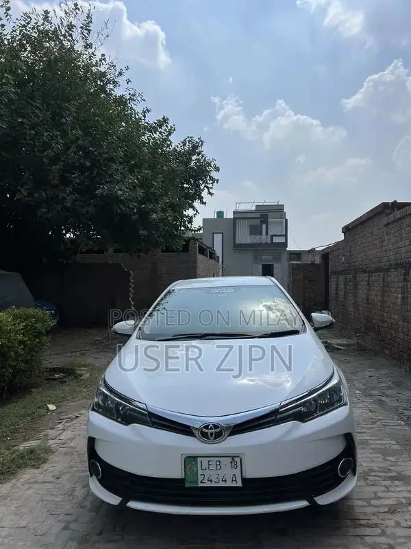 Altis1.6 18model whitecolur bumper to bumper geniun only one gate touc