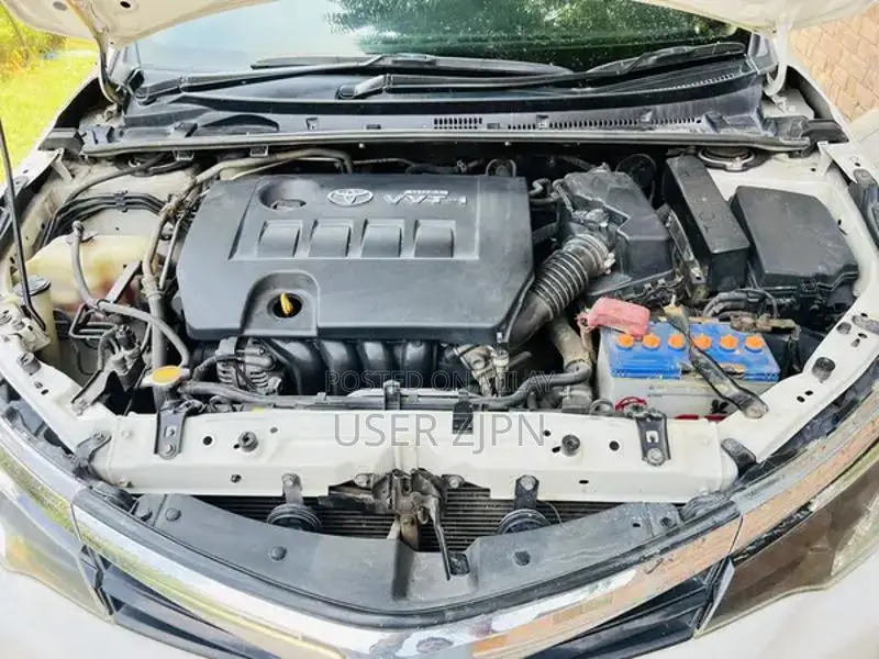 Altis1.6 18model whitecolur bumper to bumper geniun only one gate touc