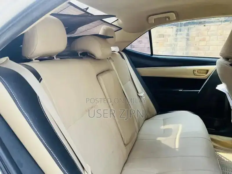 Altis1.6 18model whitecolur bumper to bumper geniun only one gate touc