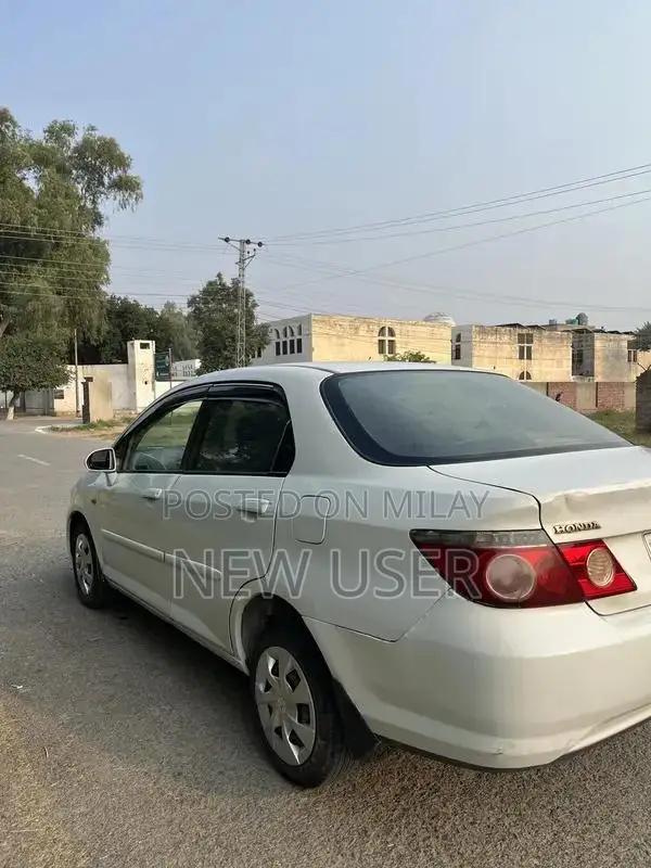 Honda City 2006 Sedan - Family Used Vehicle