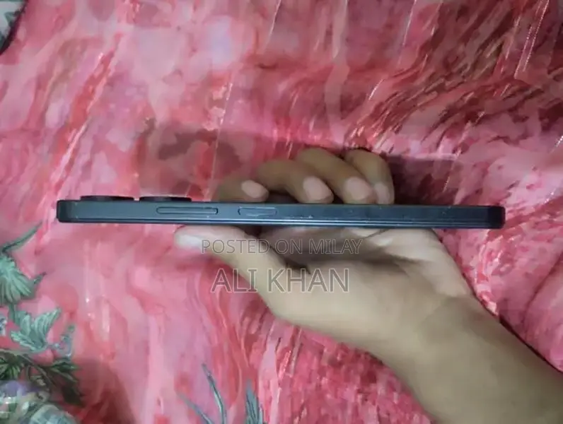 Redmi 13C 6/128 Urgent Sale