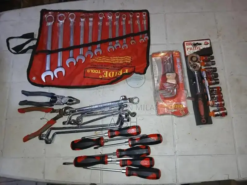 half tools and car washing machine