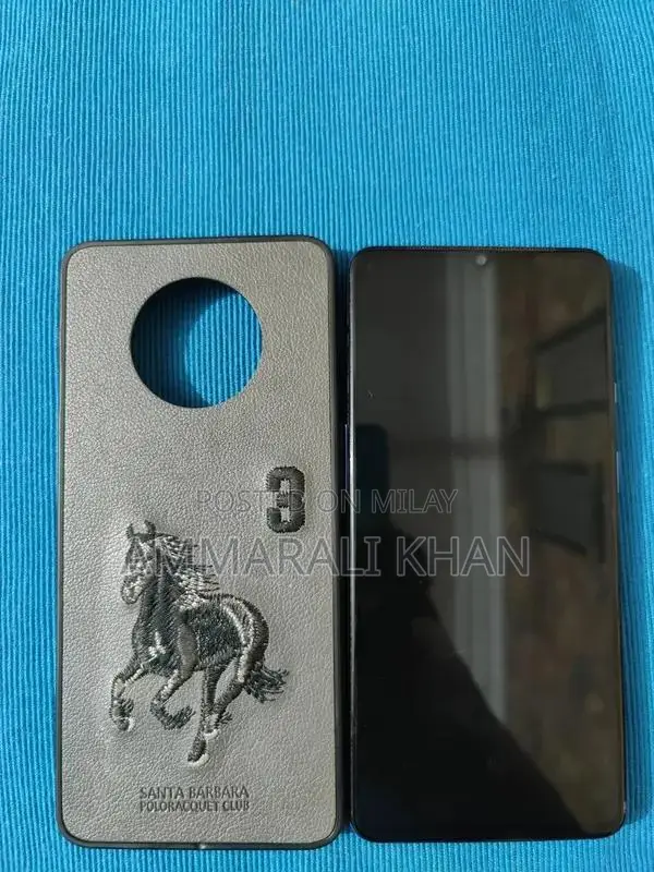 High-Performance Dual SIM Smartphone with Clean Condition