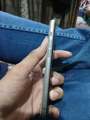 Dual SIM iPhone 11 Pro 256GB Smartphone