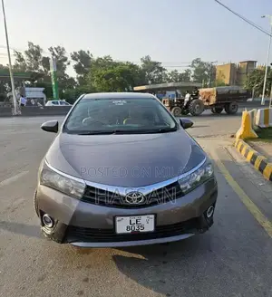 Photo - 2016 Volkswagen GLI Sedan - Alloy Wheels, Low Mileage