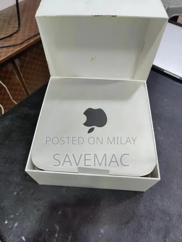 Apple M1 Mac Mini - Compact Desktop with Complete Accessories